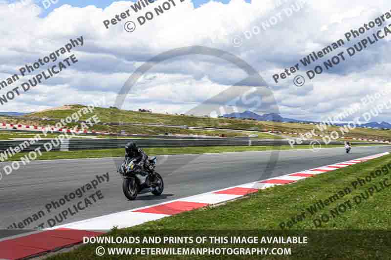 cadwell no limits trackday;cadwell park;cadwell park photographs;cadwell trackday photographs;enduro digital images;event digital images;eventdigitalimages;navarra;no limits trackdays;peter wileman photography;racing digital images;trackday digital images;trackday photos
